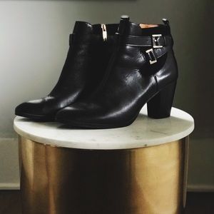 Louise et Cie black booties
